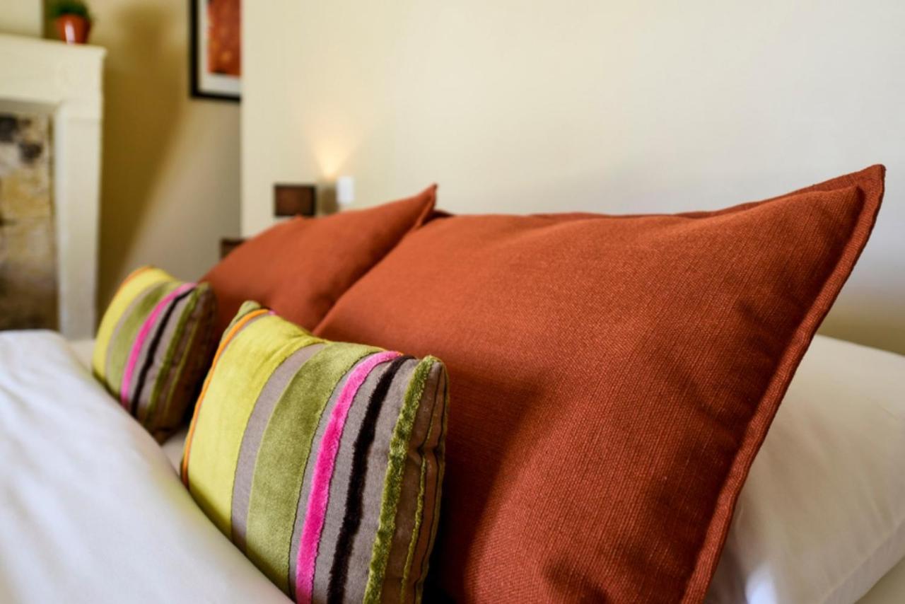 Bleu Raisin Bed and Breakfast Les Salles-de-Castillon Buitenkant foto