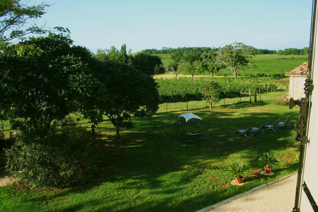 Bleu Raisin Bed and Breakfast Les Salles-de-Castillon Buitenkant foto